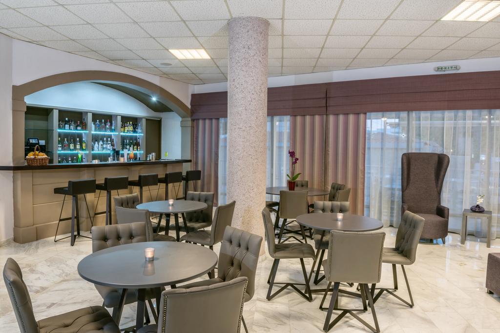 Ariadne Hotel Платанес Екстер'єр фото